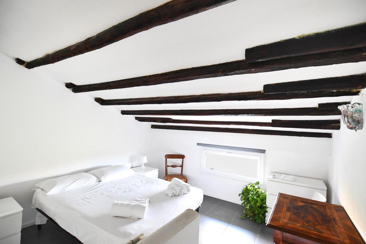 Ferienwohnung Iflat Dimora Giardino Inglese Palermo Exterior foto