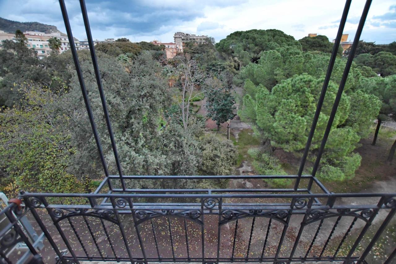 Ferienwohnung Iflat Dimora Giardino Inglese Palermo Exterior foto